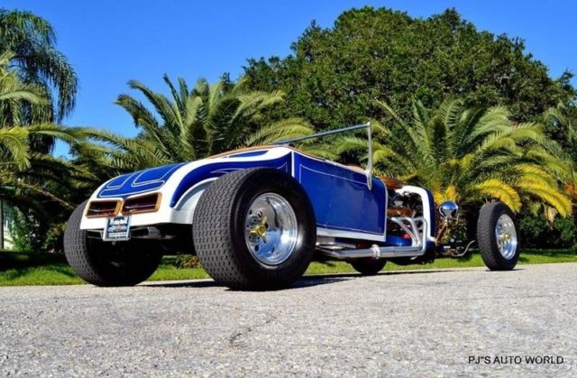 1927 White Ford Model T