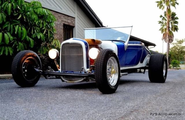 1927 White Ford Model T