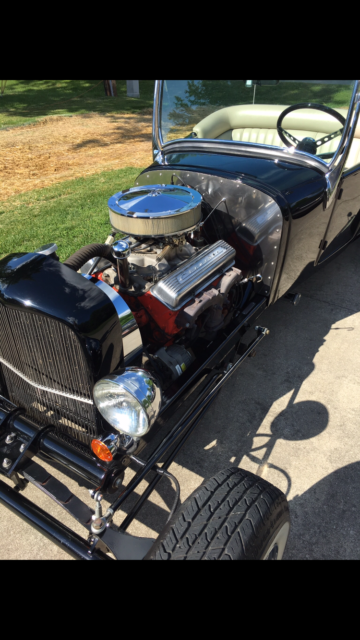 1927 Black Ford Model T Roadster