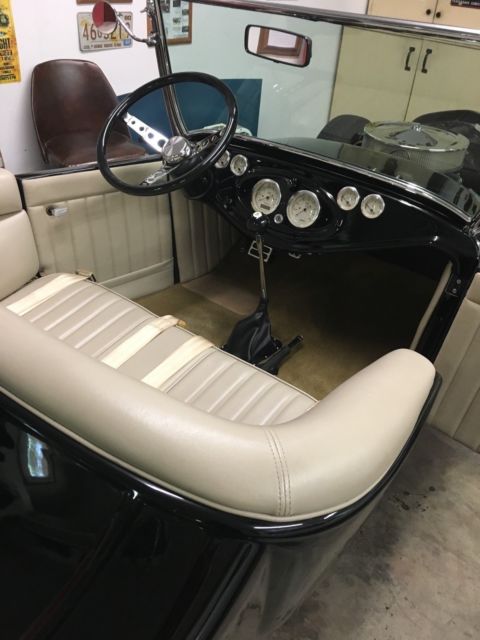 1927 Black Ford Model T Roadster