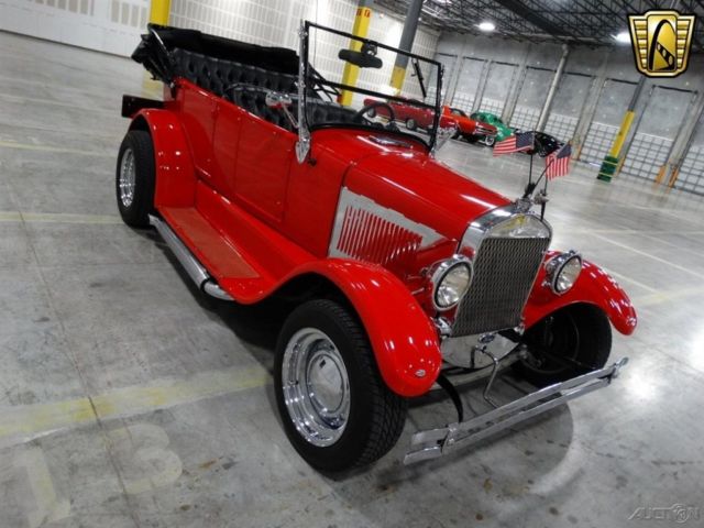 1927 Red Ford Model T
