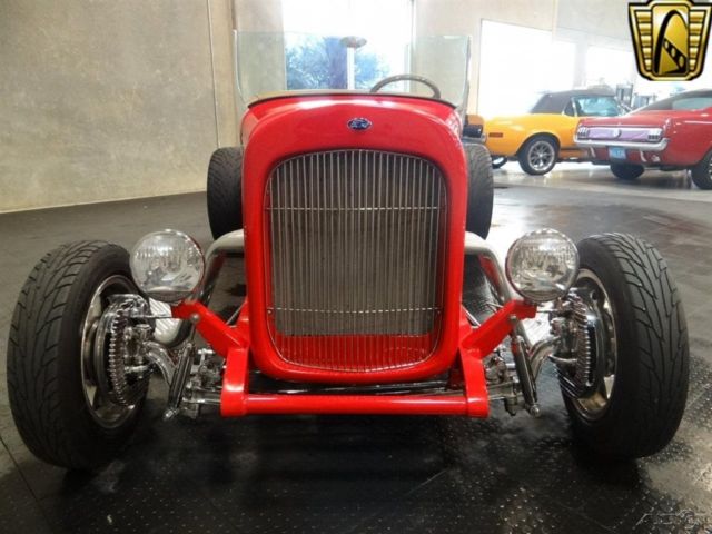1927 Gold Ford T Bucket