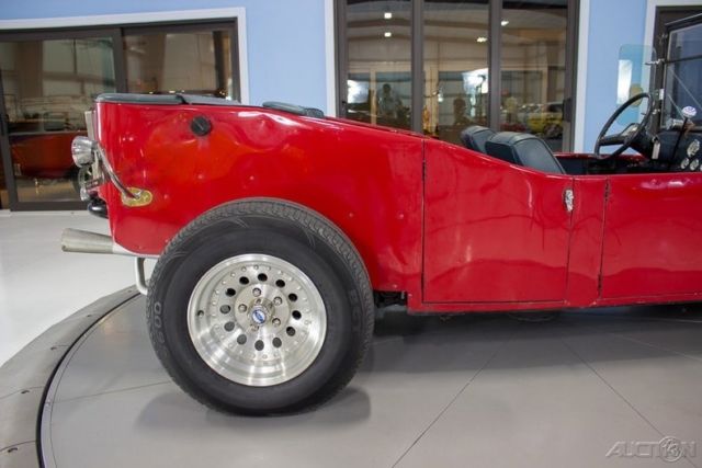 1927 Red Ford Model T