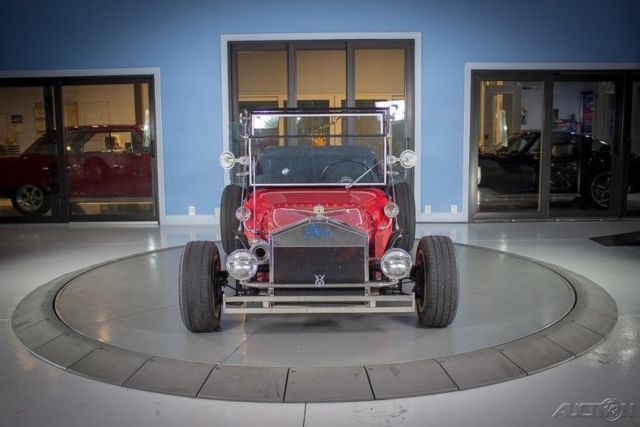 1927 Red Ford Model T