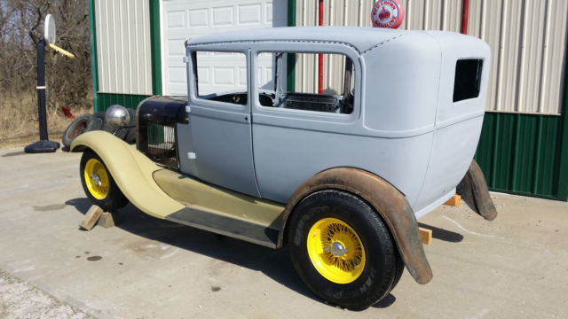 1928 black Ford Model A 2 door
