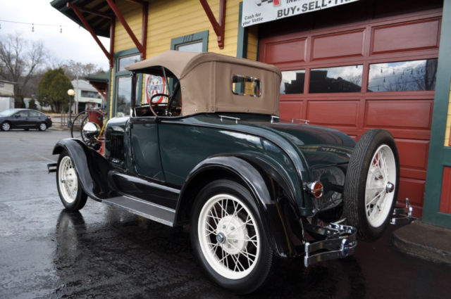 1928 Green Ford Model A --