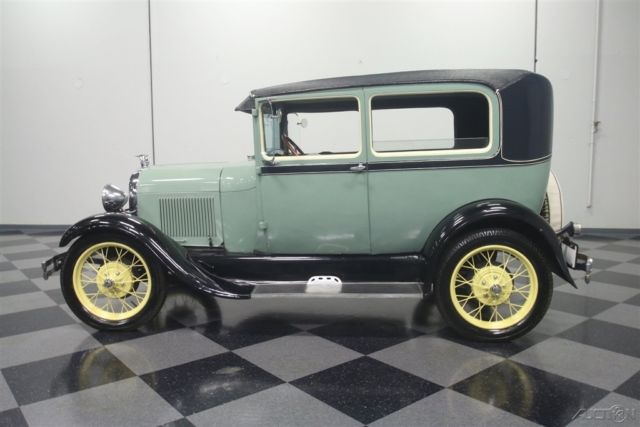 1928 Green Ford Model A
