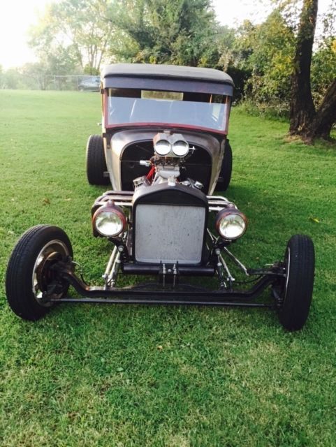 1928 Ford Model A Sedan