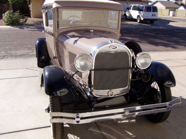1928 rose badge Ford Model A