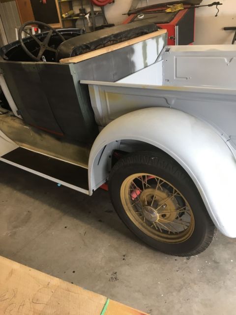 1928 prim Ford Model A