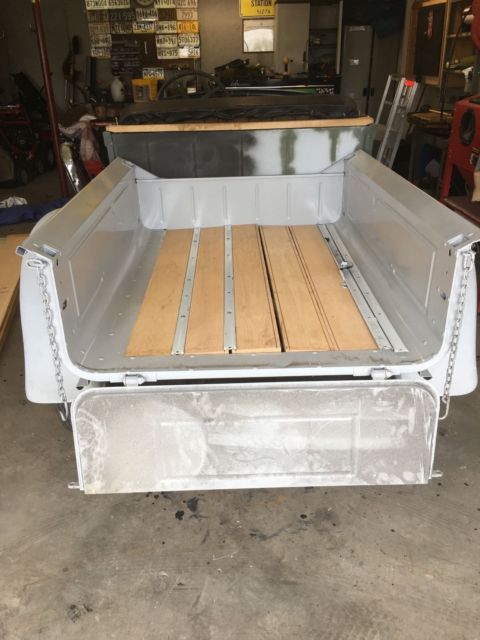 1928 prim Ford Model A