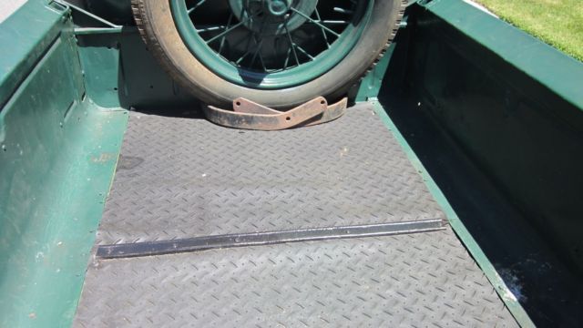 1928 green/ black Ford Model A