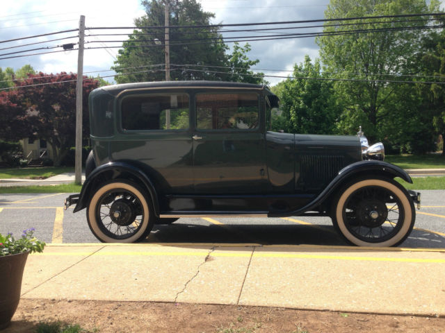 1928 Green Ford Model A Sedan
