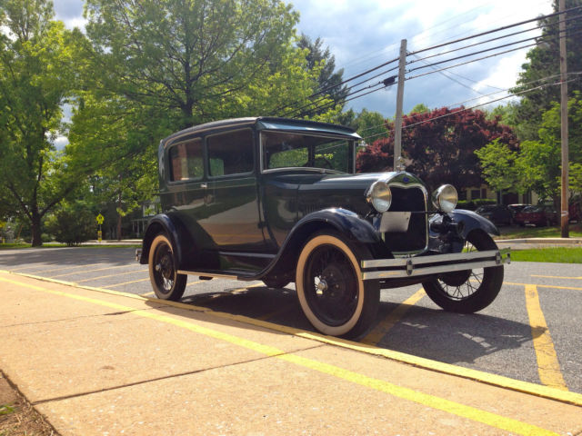 1928 Green Ford Model A Sedan