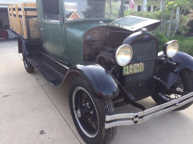 1928 green Ford Model A Cab & Chassis