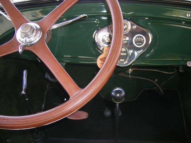 1928 Balsum Green / Black Ford Model A 4 dr