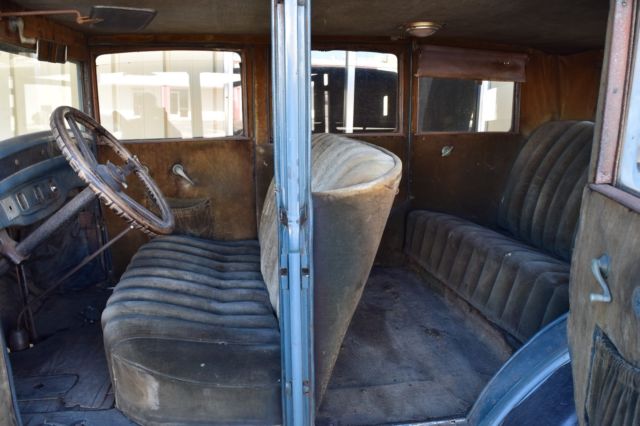 1929 Blue Chrysler Plymouth 4door