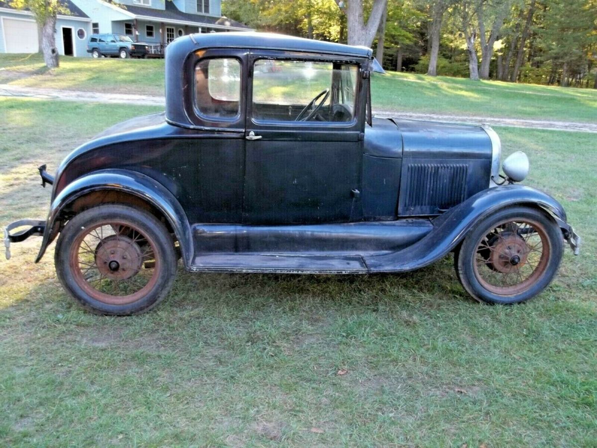 1929 Black Ford Model A Coupe