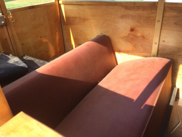 1929 Black/Cream Ford Model A 2 door Surf Woodie