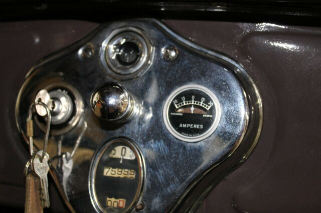 1929 Brown Ford Model T Sedan