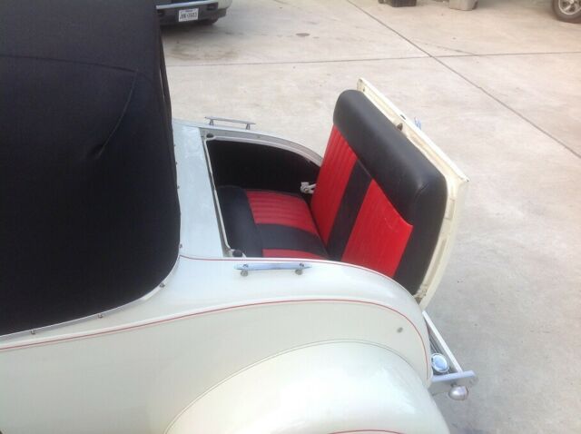 1929 White Ford Model A Coupe