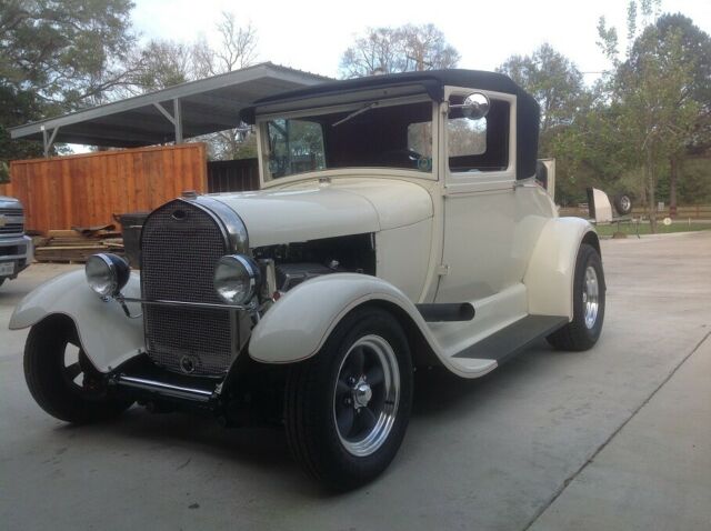 1929 White Ford Model A Coupe