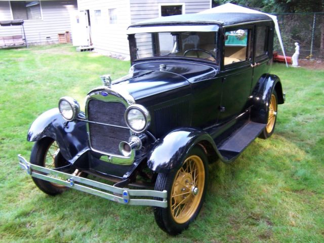 1929 Black Ford Model A Fordor