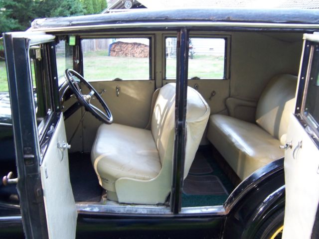 1929 Black Ford Model A Fordor