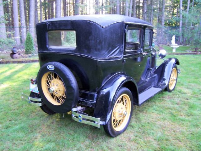 1929 Black Ford Model A Fordor