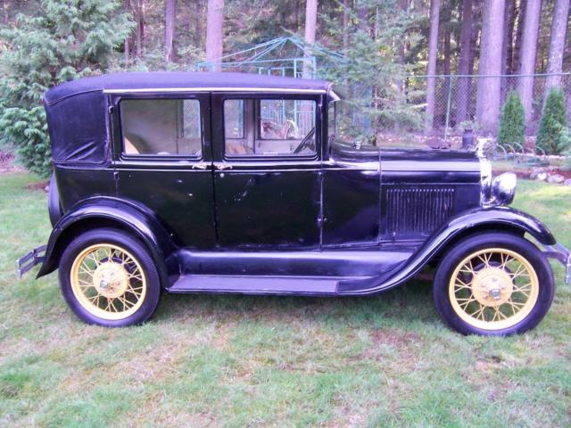 1929 Black Ford Model A Fordor