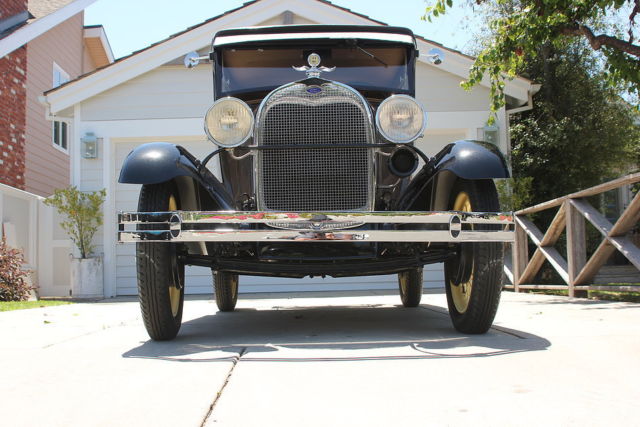 1929 Brown Ford Model A Sedan