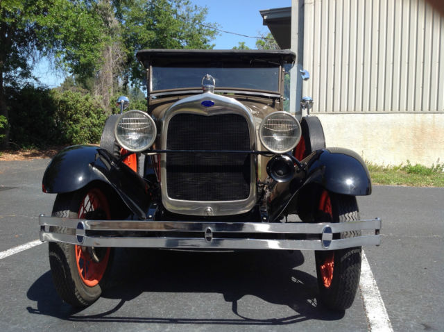 1929 CORRECT BLACK AND BROWN Ford Model A FOUR DOOR CONVERTIBLE