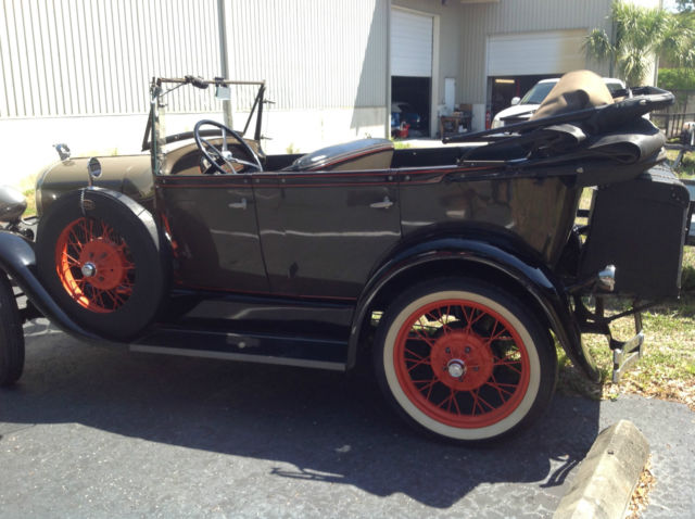 1929 CORRECT BLACK AND BROWN Ford Model A FOUR DOOR CONVERTIBLE