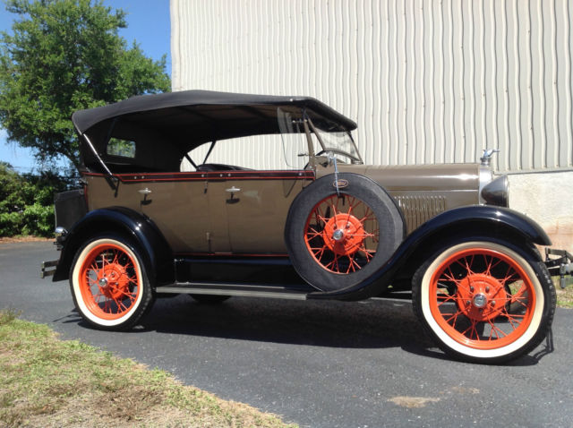 1929 CORRECT BLACK AND BROWN Ford Model A FOUR DOOR CONVERTIBLE