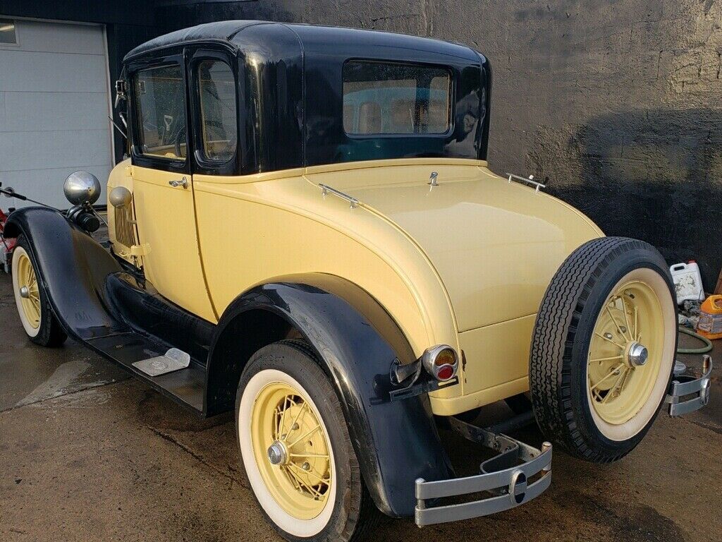 1929 Ford Model A 5 WINDOW COUPE