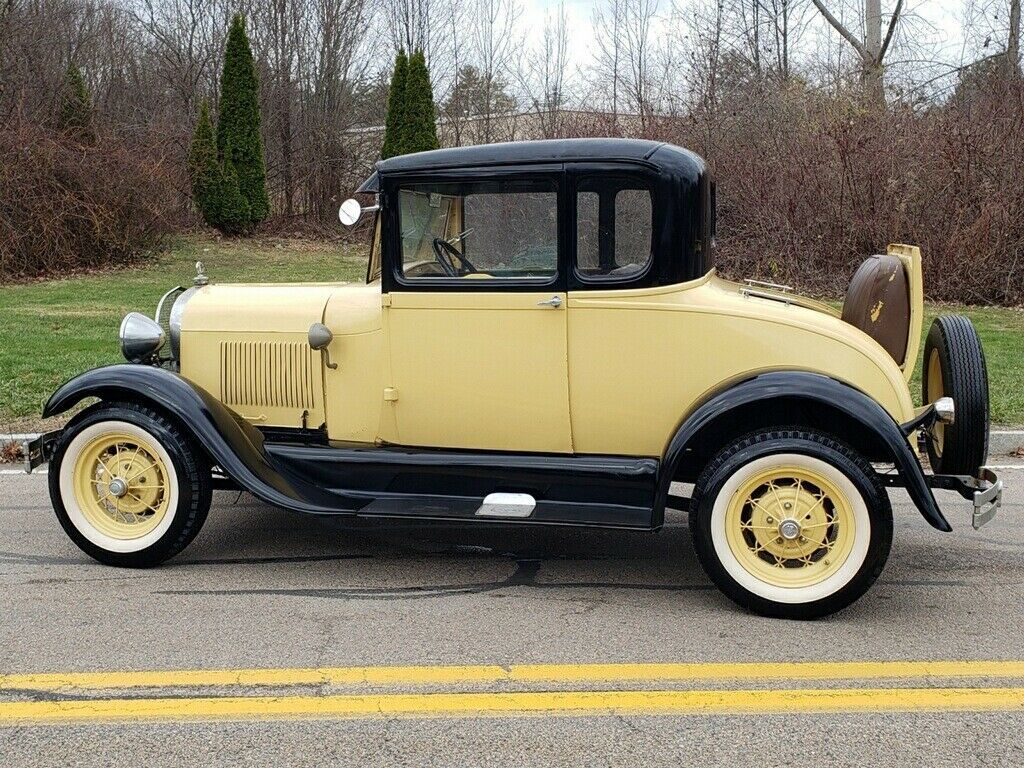 1929 Ford Model A 5 WINDOW COUPE