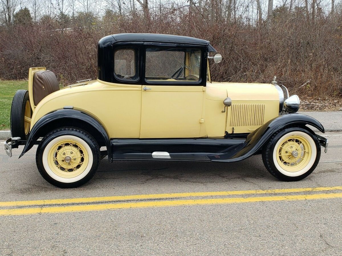 1929 Ford Model A 5 WINDOW COUPE