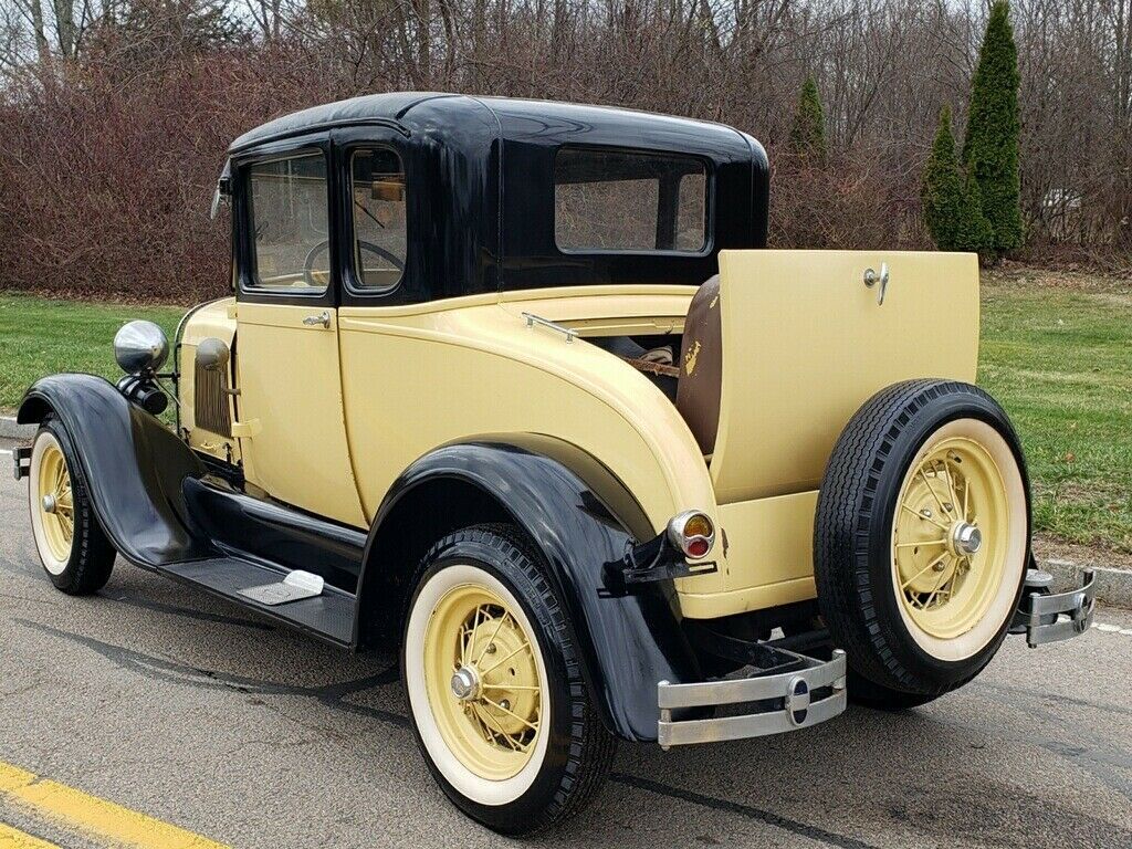 1929 Ford Model A 5 WINDOW COUPE
