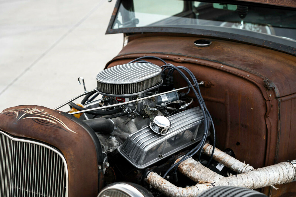 1929 Brown Ford Model A Convertible