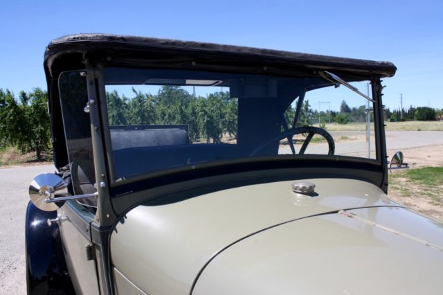 1929 Green / Black Ford Model A Roadster
