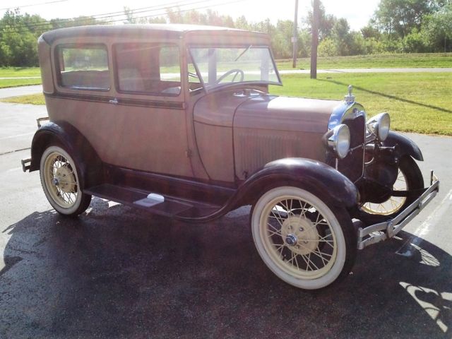 19290000 Tan Ford Model A Sedan