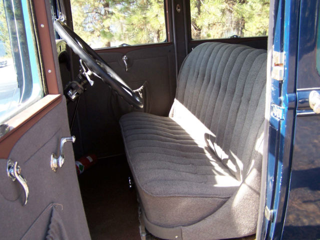 1929 Blue with Black Fenders and Grey accents Ford Model A Fordor