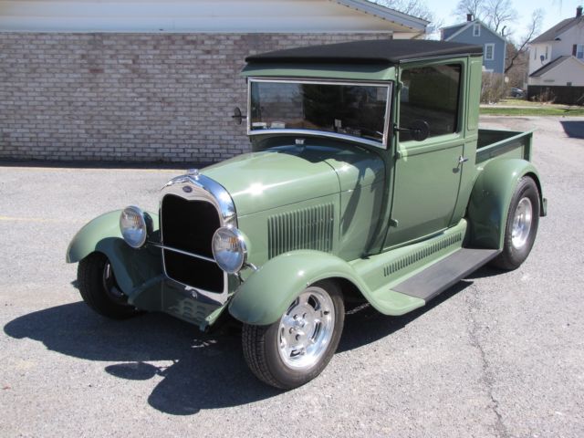 1929 green Ford Model A