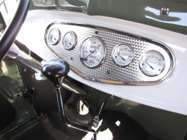 1929 green Ford Model A