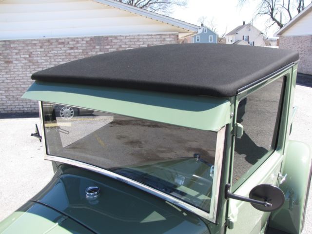 1929 green Ford Model A