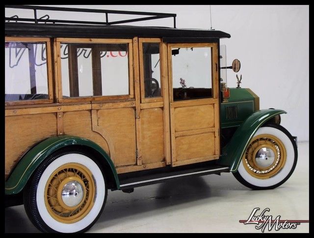 1929 Green Ford Model A Wagon