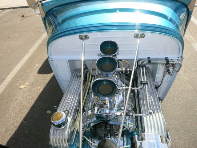 1929 Turquoise Ford Model A Roadster