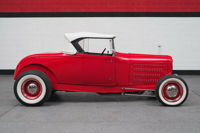 1929 Red Ford Roadster