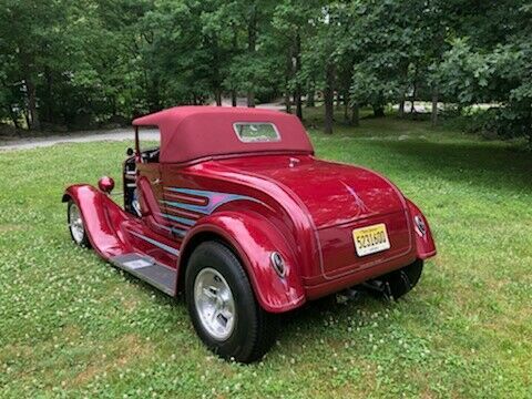 1929 Red Ford Roadster