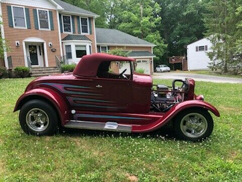 1929 Red Ford Roadster